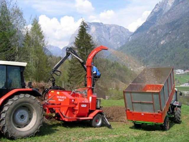 Produzione di cippato, bricchetti, pellets
